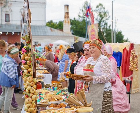 Полная программа фестиваля «Лук-лучок» в Лухе 